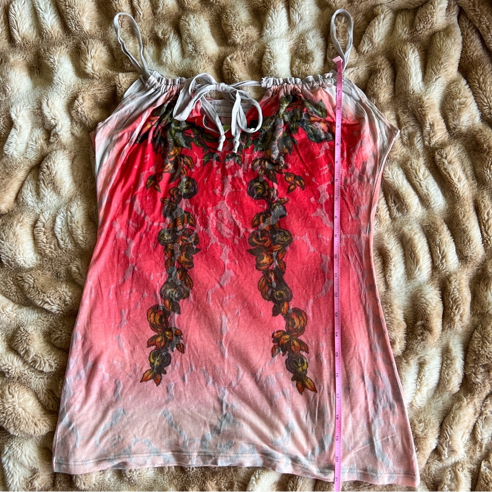 Vintage Y2K Butterfly Dropout Tank Top - Picture 3 of 10